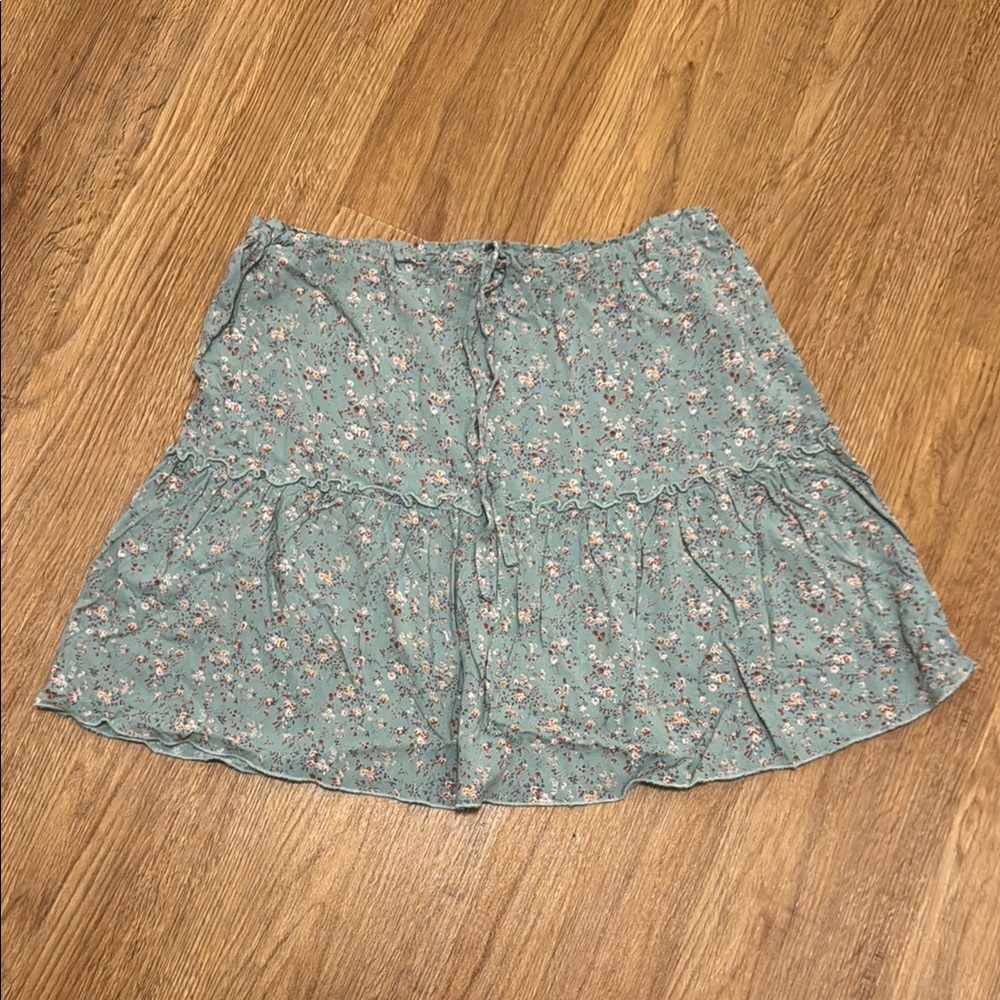 Brandy Melville O/S Sage Green Kenzo Ditsy Floral Ruffle Mini Skirt Drawstring